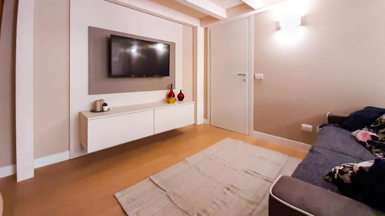Joivy Lovely Loft With Private Entrance Mailand